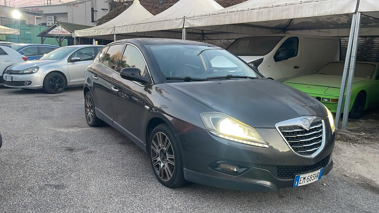 Lancia Delta 2.0 MJT DPF Gold