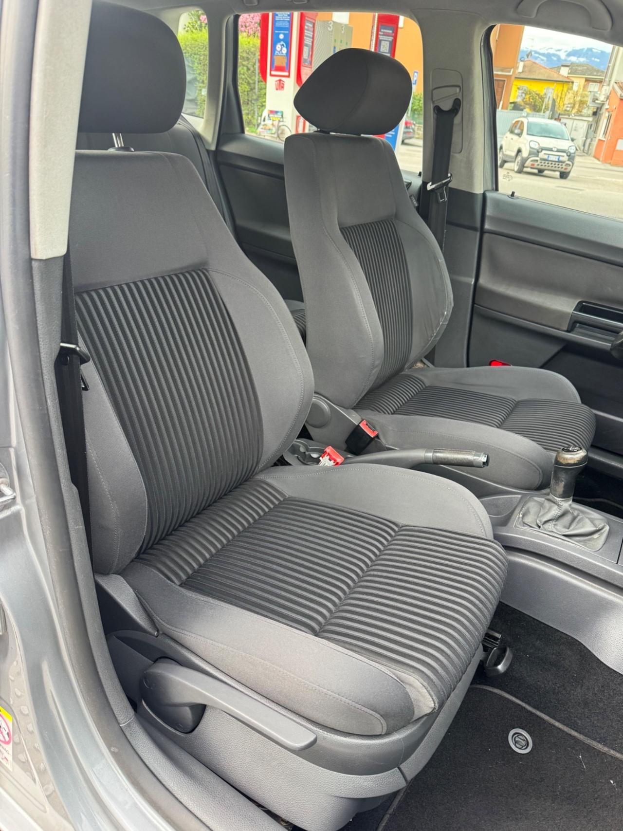 Volkswagen Polo 1.4/80CV TDI 5p. Sportline