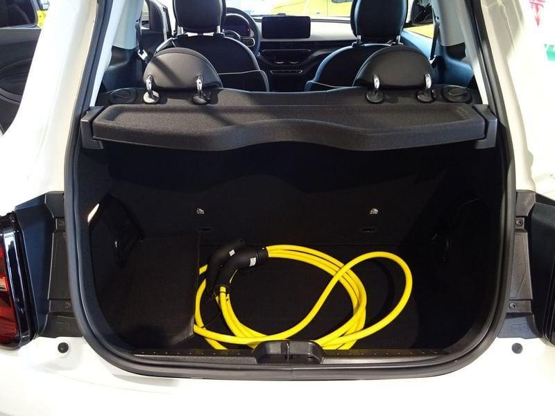 FIAT 500 500e Berlina 42 kWh