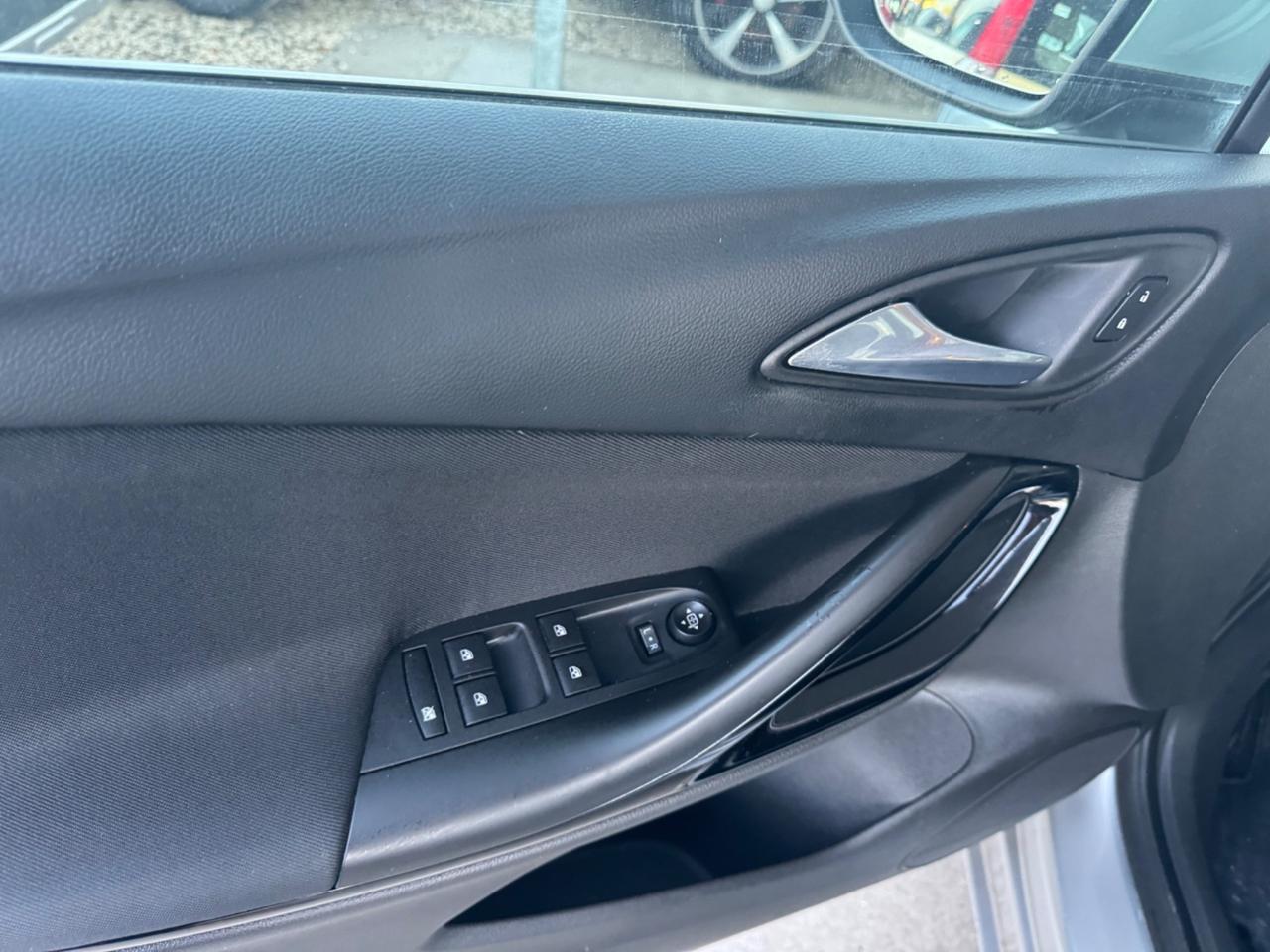 Opel Astra 1.4 Turbo 110CV EcoM 5 porte Dynamic