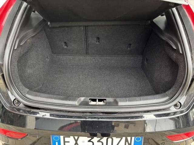 Volvo V40 T2 Business Plus LED-BLUETOOTH