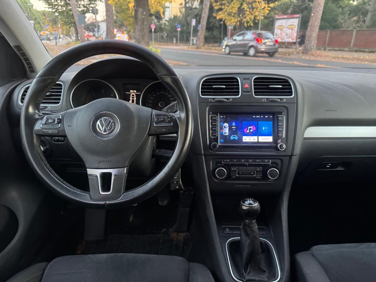 VW Golf 1.6 TDI 5p. Highline neopaten garanzia 12 mesi