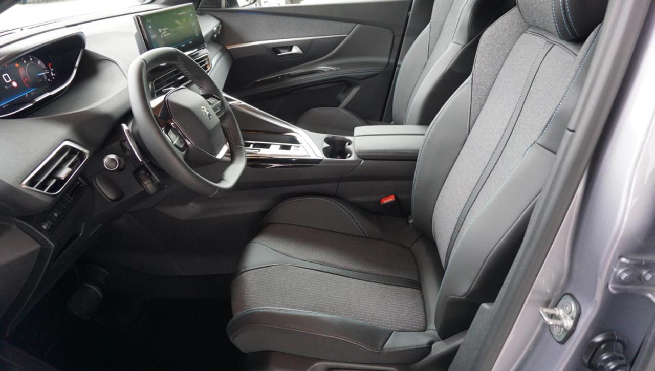 Peugeot 3008 BlueHDi 130 S&S EAT8 Allure Pack