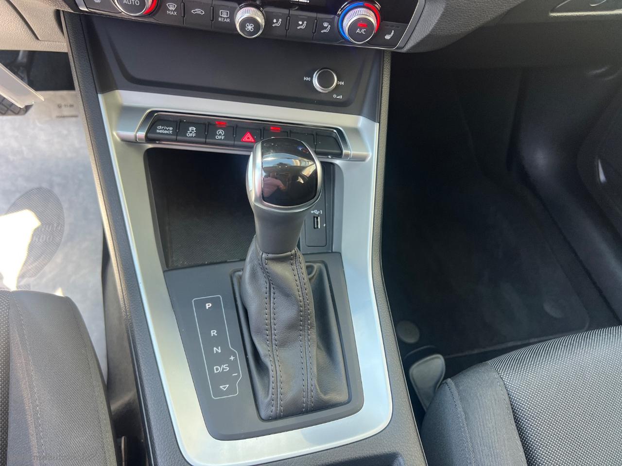 AUDI Q3 SPB 35 TDI S tronic Business Plus SOLO KM.70000
