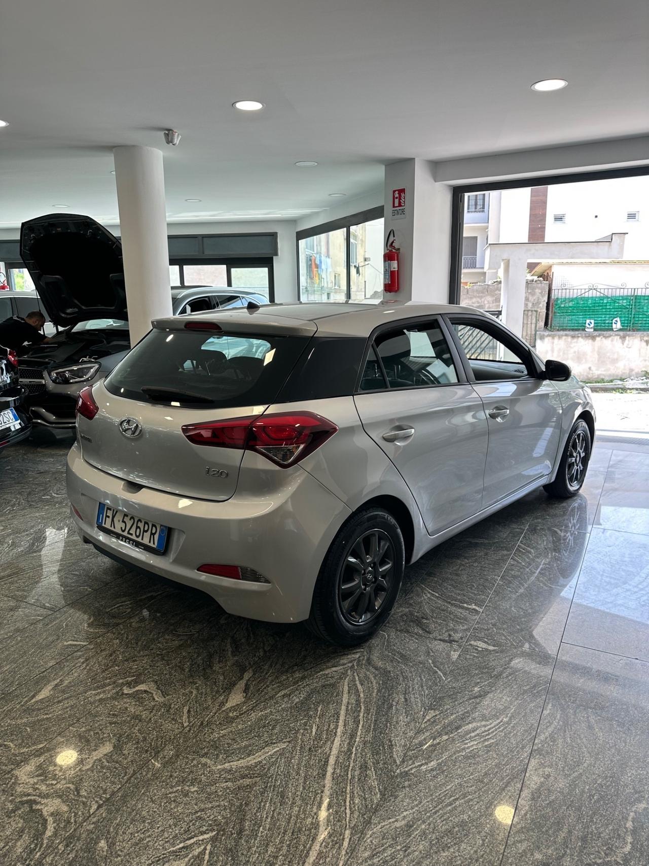 Hyundai i20 1.2 5 porte Classic