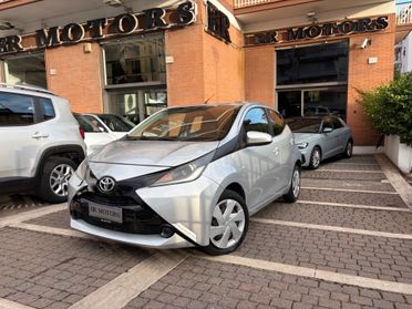 Toyota Aygo 1.0 VVT-i x-play 5p. - OTTIME CONDIZIONI !!