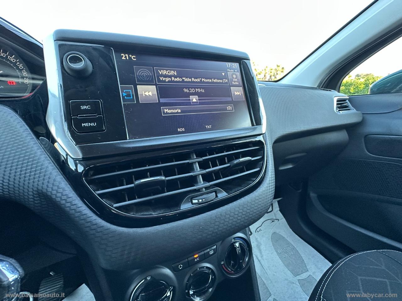 PEUGEOT 2008 BlueHDi 100 Allure