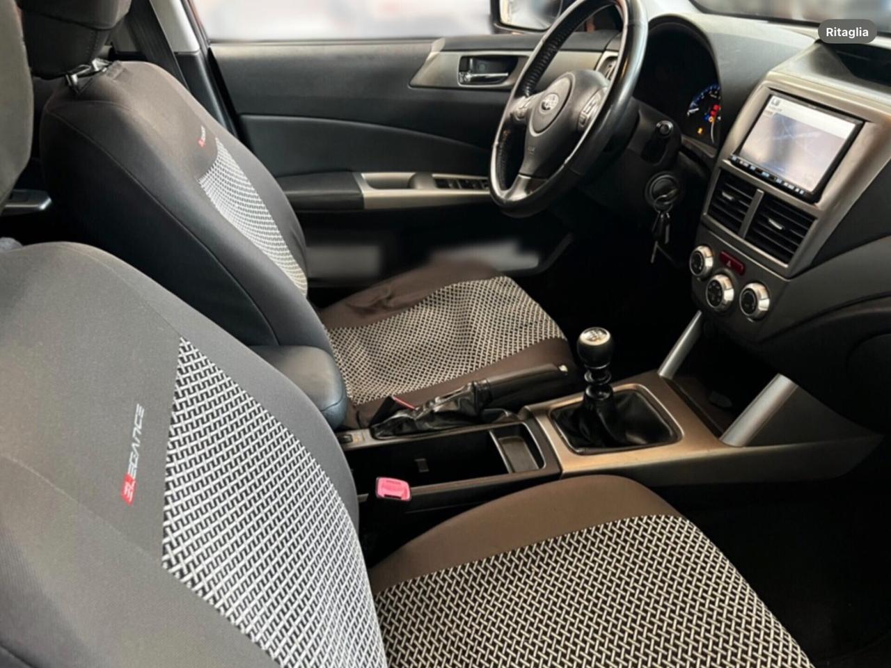 Subaru Forester 2.0D XS Exclusive Perfetta 4x4