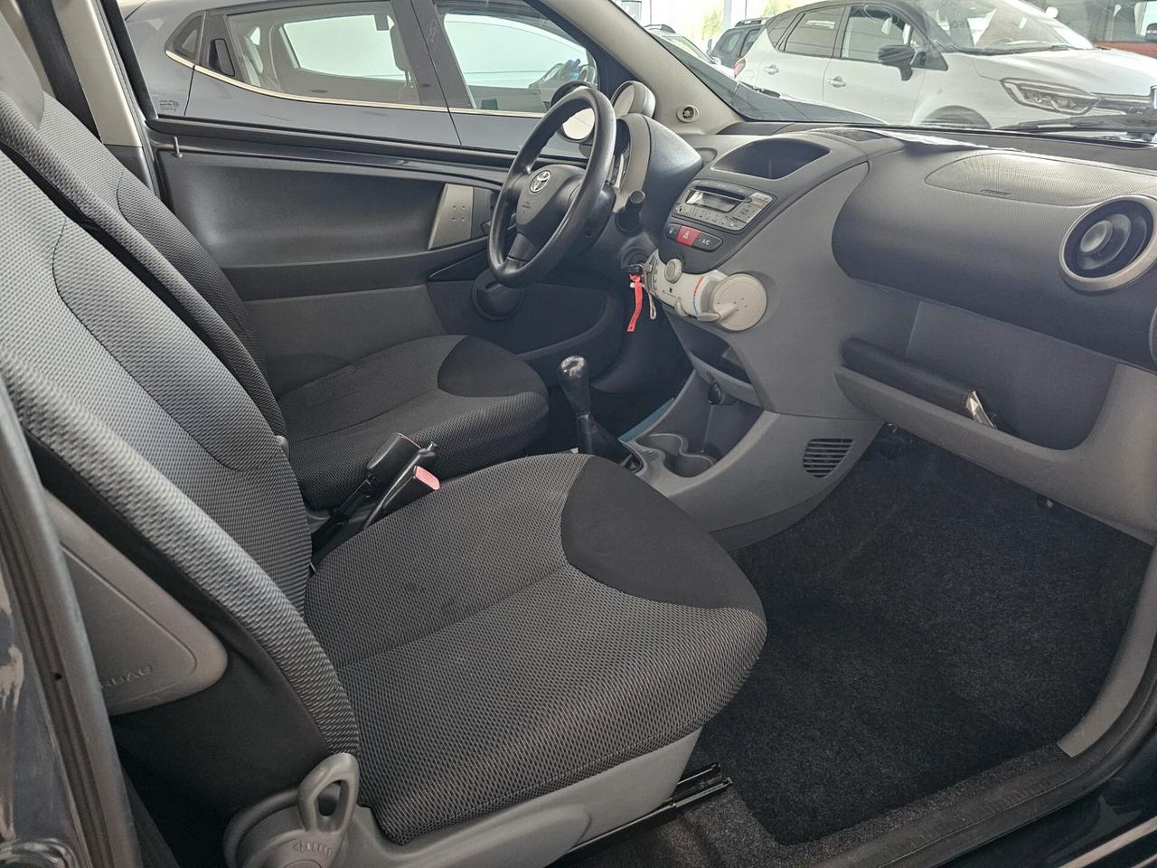 Toyota Aygo 1.0 12V VVT-i 3 porte Sol