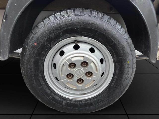 FIAT Ducato 35 2.3 MJT 140CV L4 CENTINATO+TELONE-CRUISE-NAVI-