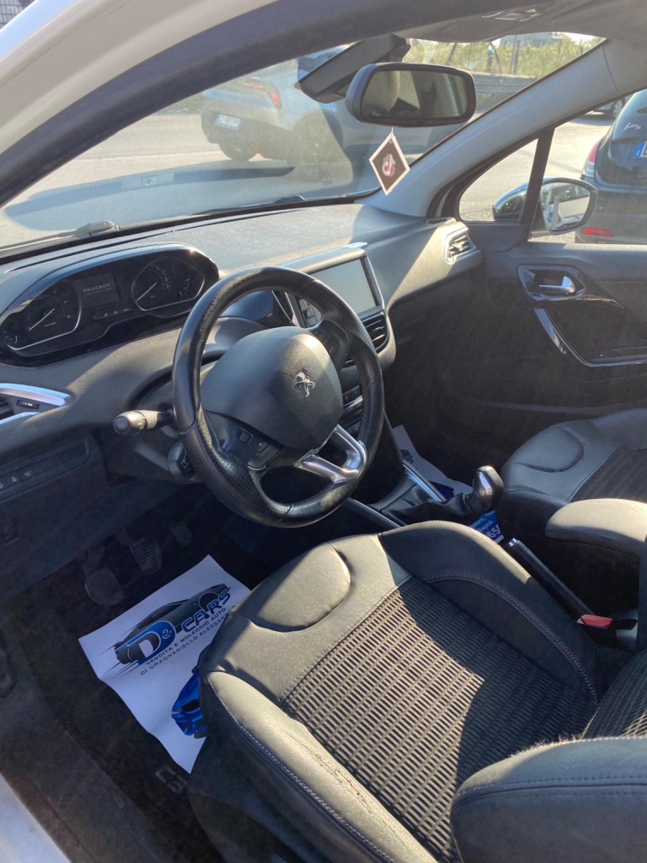 Peugeot 208 1.6 e-HDi 92 CV Stop&Start 3 porte Active