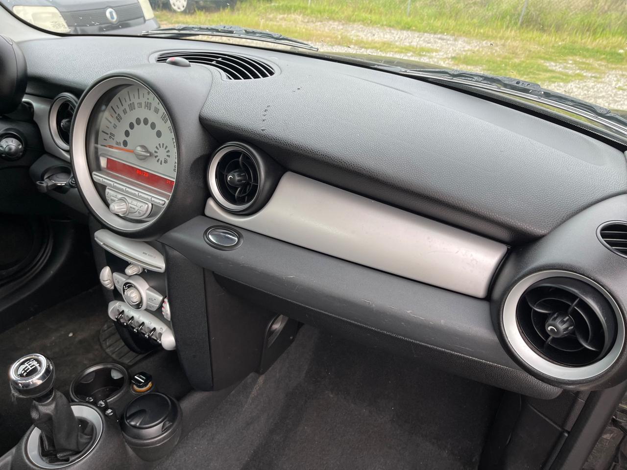 Mini 1.6 16V Cooper D Pepper