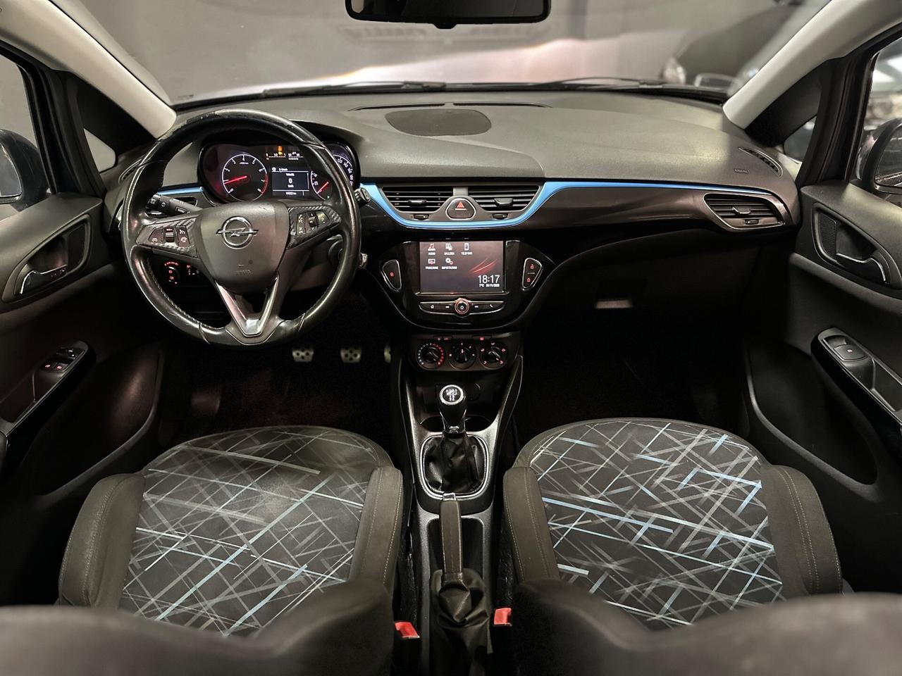 Opel Corsa 1.2 5 porte b-Color