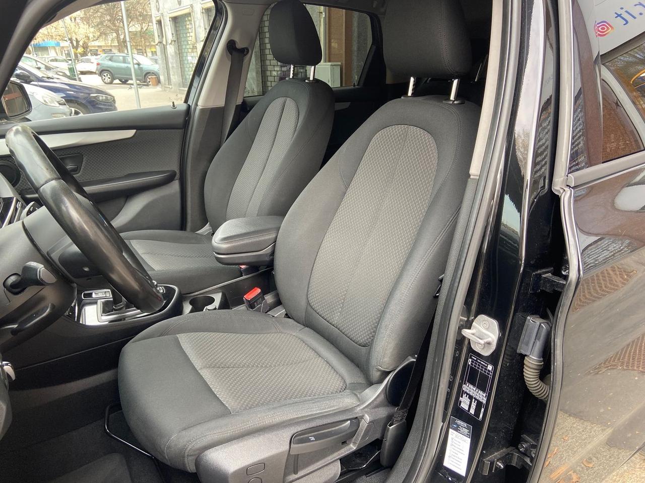 Bmw 2er Active Tourer Advantage 218 i #9822