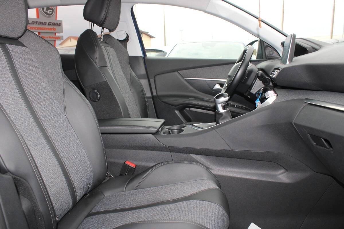 Peugeot 3008 1.2 Allure s&s 130cv NAVIGATORE & Virtual Cockpit