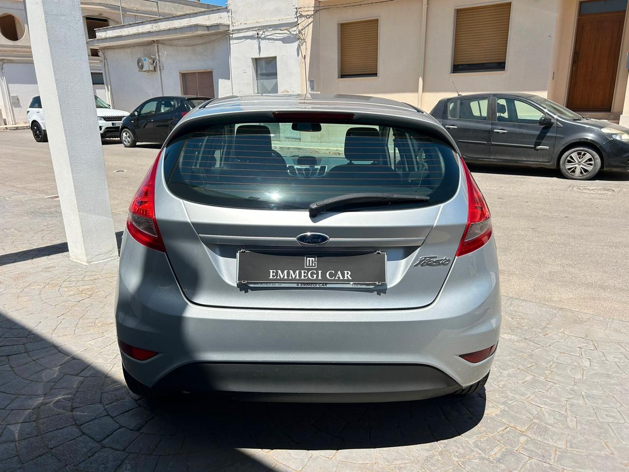 Ford Fiesta 1.4 TDCi 70Cv 5P TITANIUM - 2012