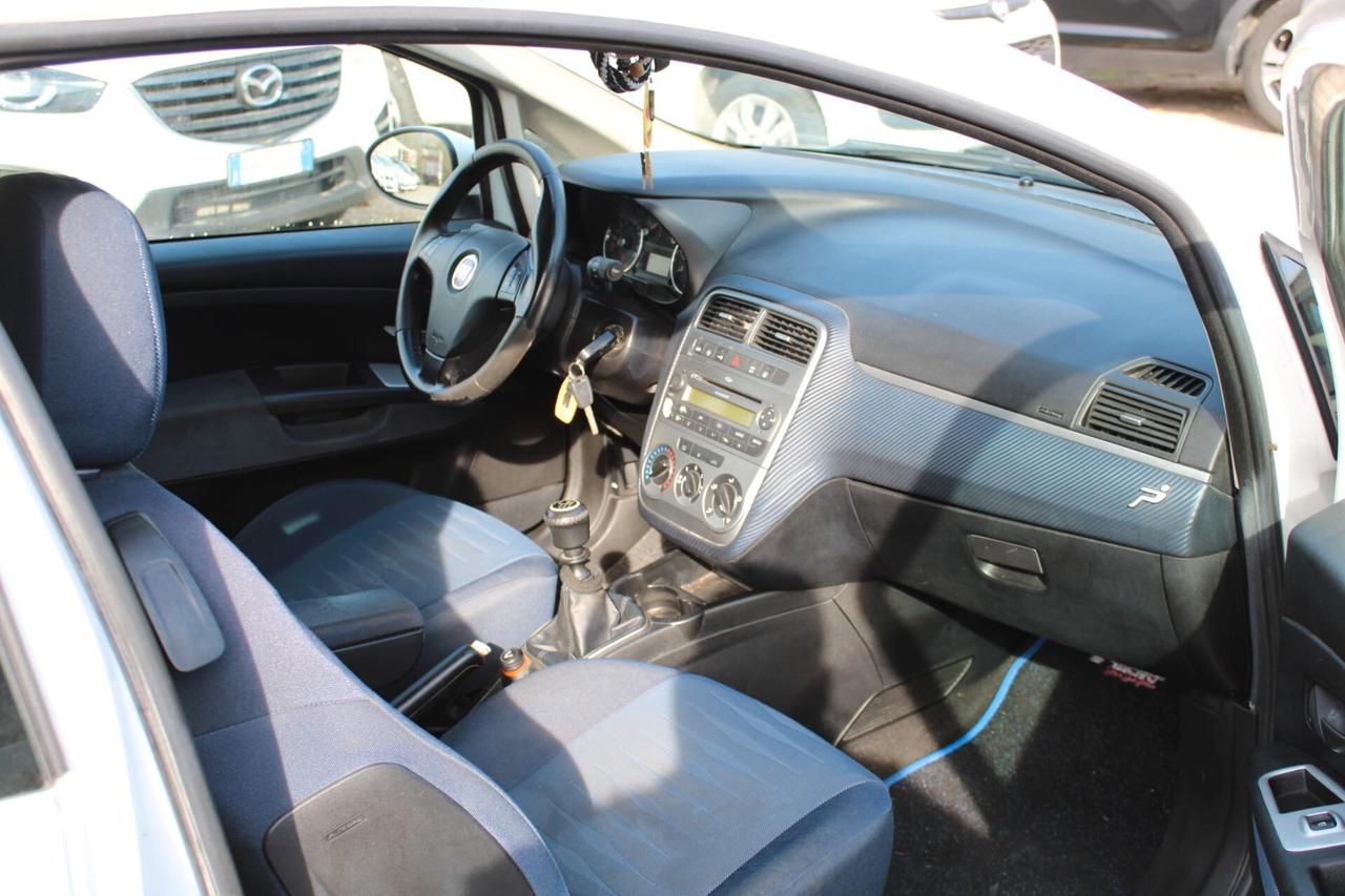 Fiat Grande Punto 1.4 3 porte Active Natural Power