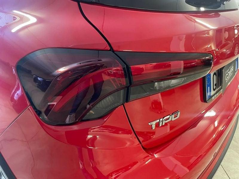 FIAT Tipo 1.0 5 porte Cross