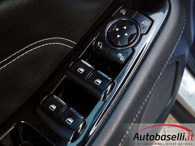 FORD S-Max 2.0 TDCi 150CV POWERSHIFT TITANIUM TIT. PACK