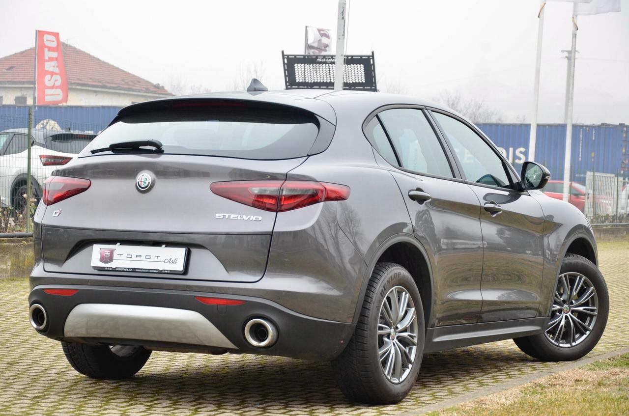 ALFA ROMEO STELVIO 2.2 t Q4 180cv AUTO, UFF ITALIANA, SERVICE CON FATTURE, 18", RETROCAMERA, PERMUTE
