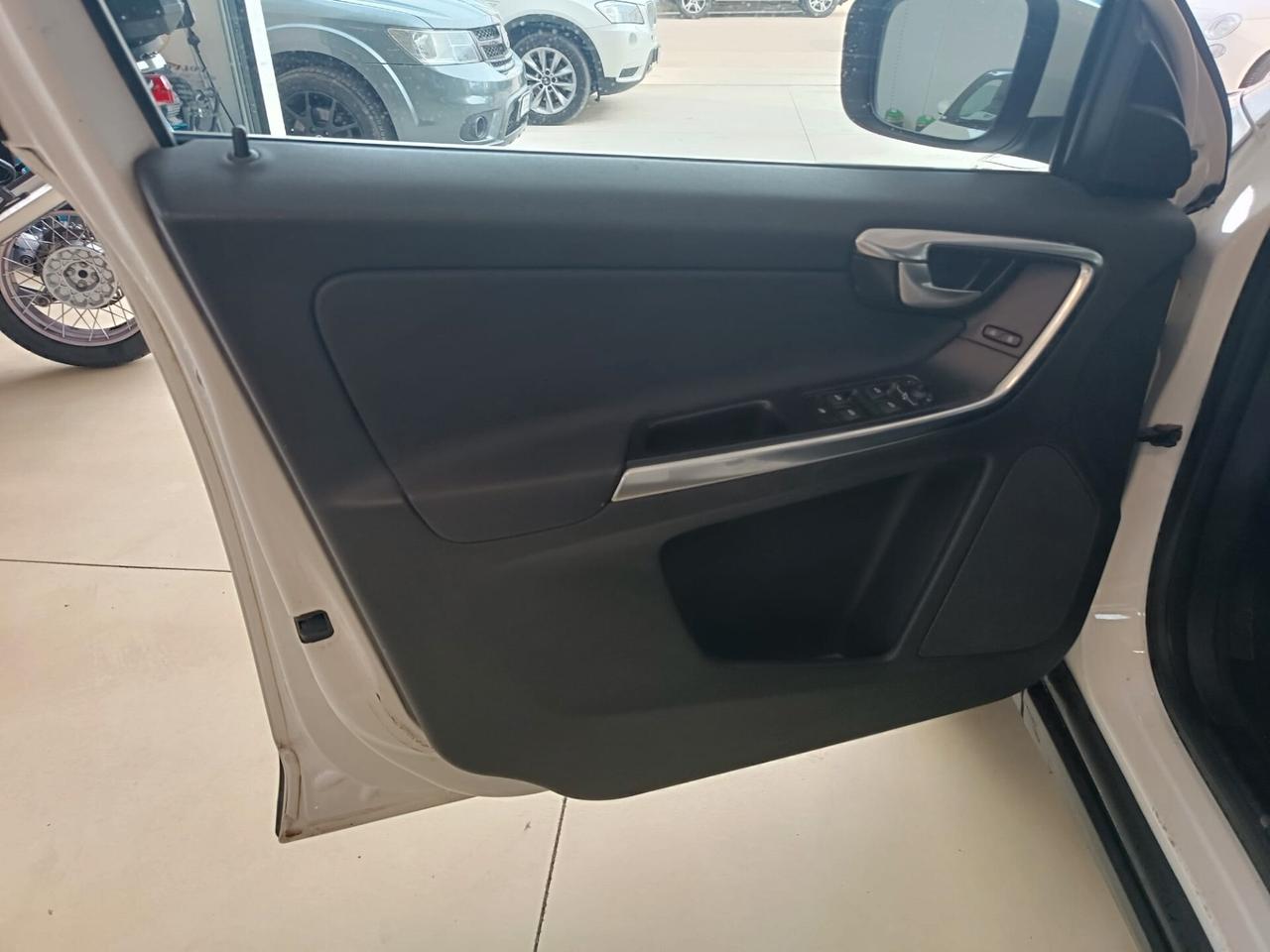 Volvo XC 60 XC60 D4 Momentum