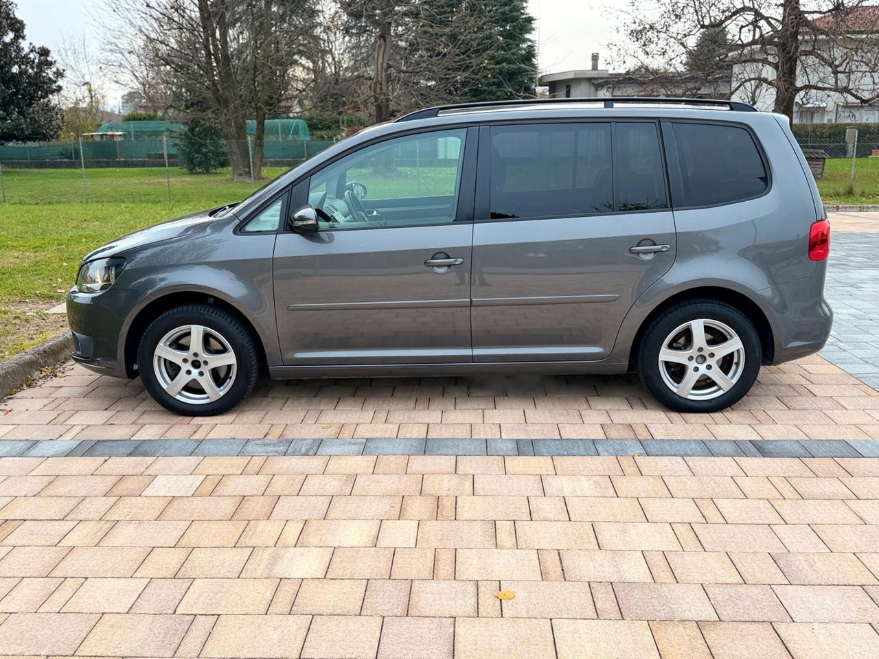 Volkswagen Touran Business 1.4 Highline EcoFuel