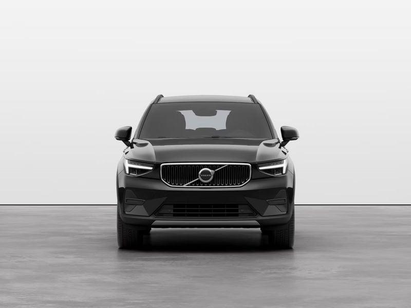 Volvo XC40 B3 163+11 CV Mild Hybrid Automatico Essential