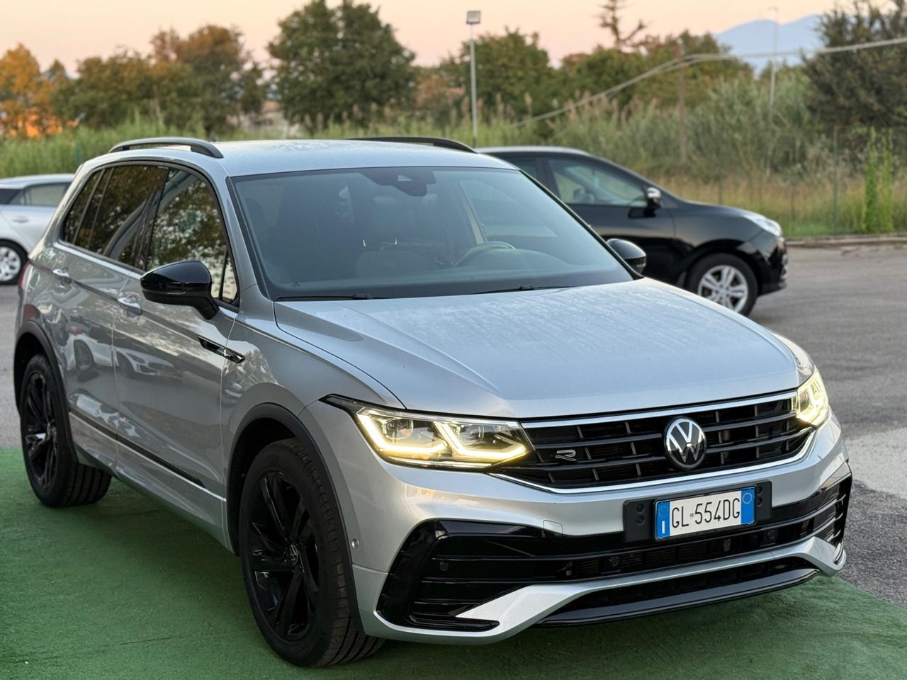 Tiguan R Line IVA UNI PRO PERFETTA NUOVA