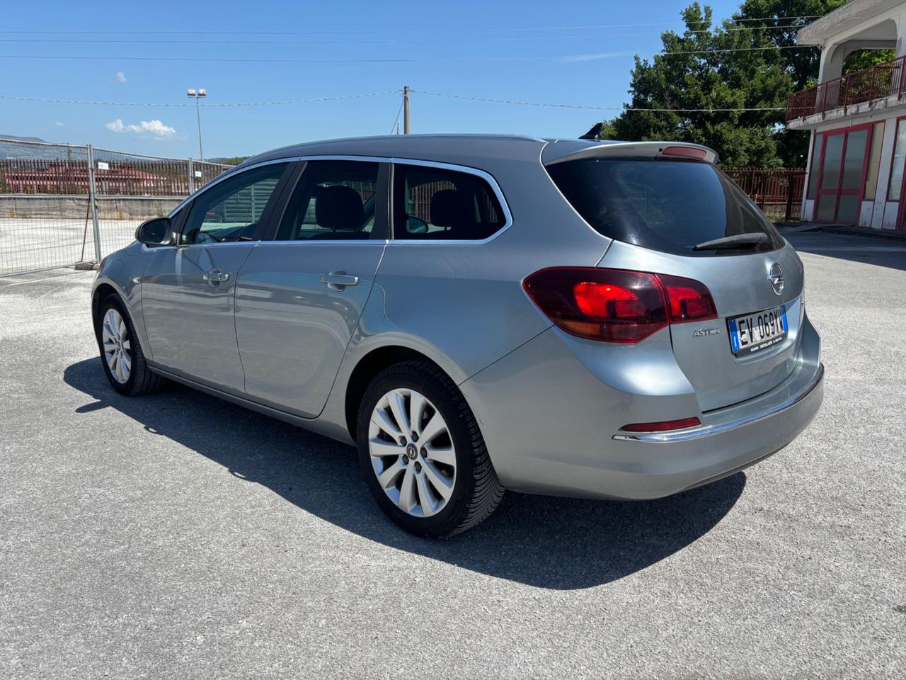 Opel Astra 1.7 CDTI 130CV Sports Tourer Cosmo
