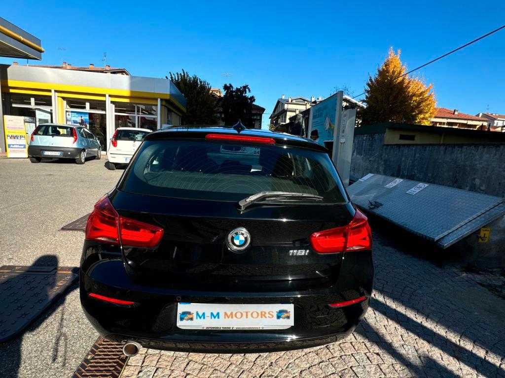 BMW Serie 1 5 Porte 118i Urban 5p