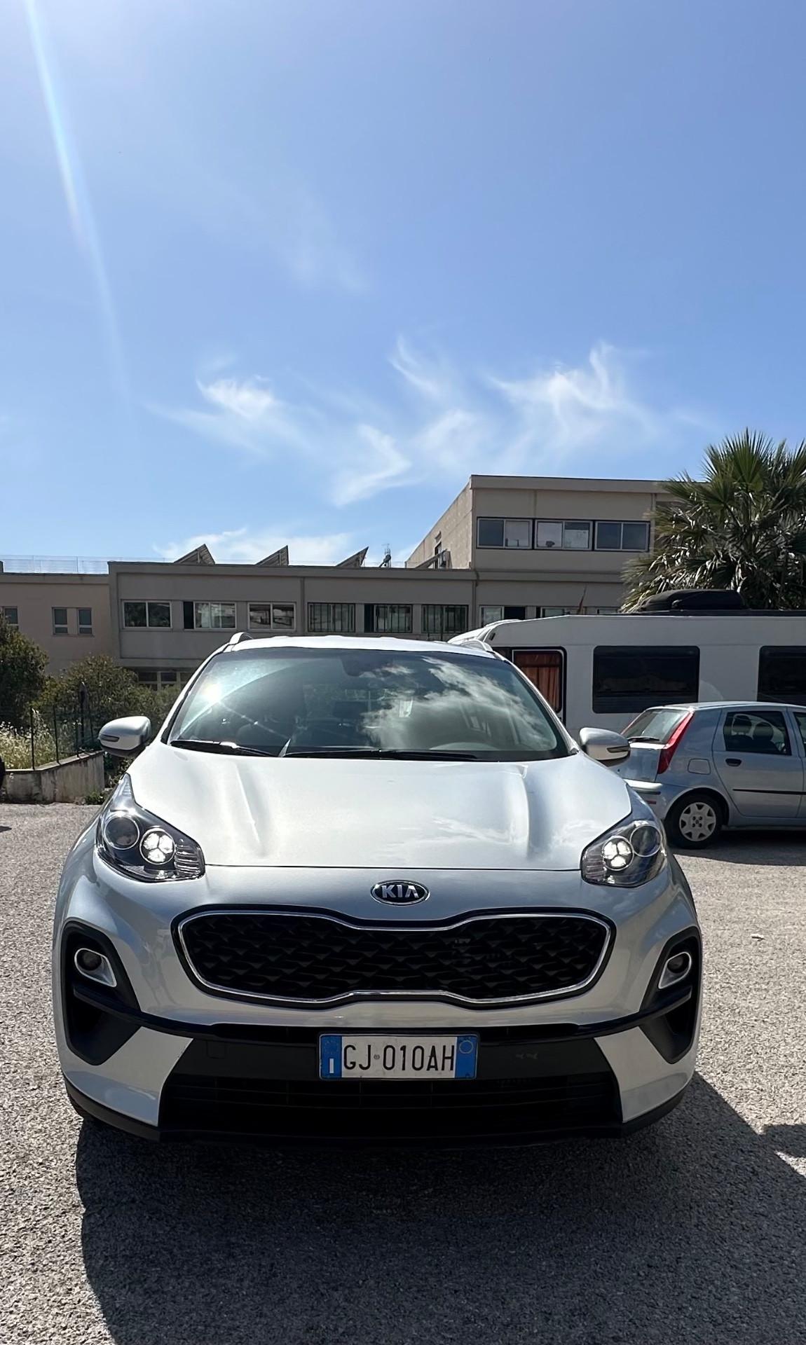 Kia Sportage 1.6 Mild Hybrid Auto – 5 Anni Garanzia – 2022”