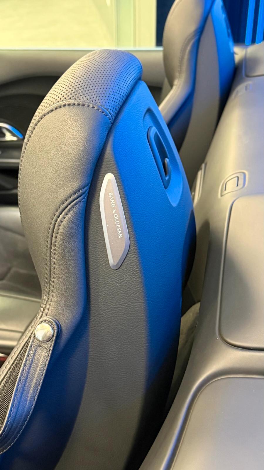 Audi R8 SPYDER 5.2TFSI V10 RWD S-TRONIC 2020