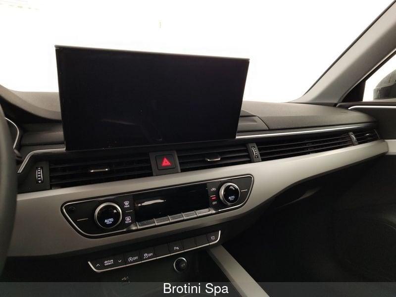 Audi A4 2.0 30 TDI 122cv Business Advanced S-Tronic