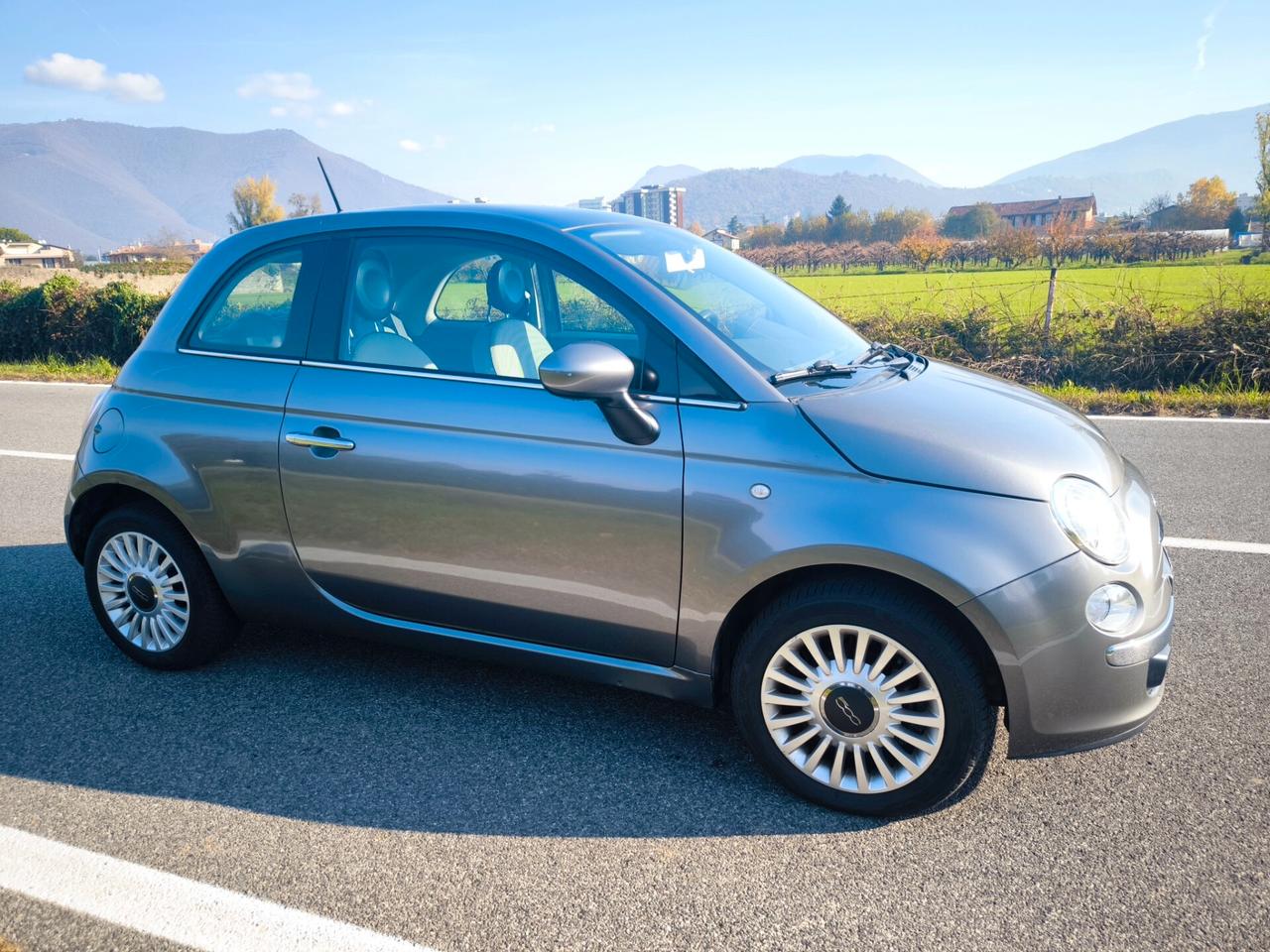 FIAT 500 1,2 BENZINA-LOUNGE -EURO 6- OK NEOPATENTATI