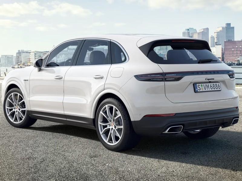 Porsche Cayenne 3.0 e-hybrid tiptronic