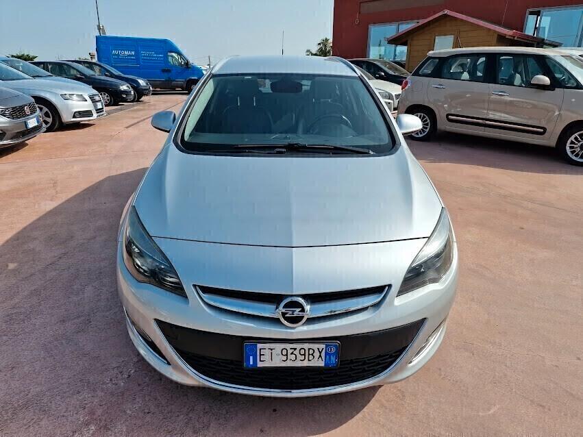 Opel Astra 1.7 CDTI 110CV Sports Tourer Cosmo