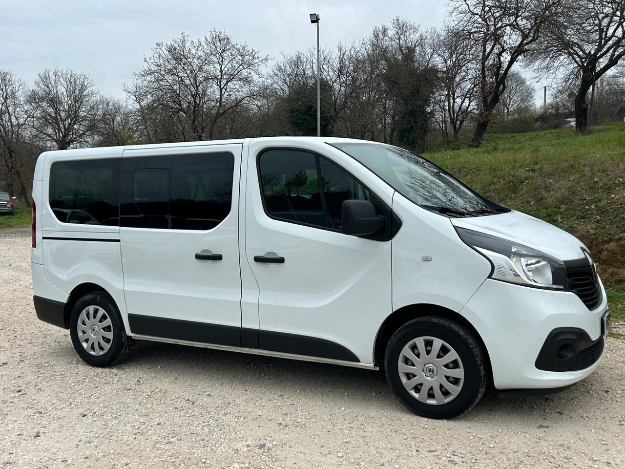 Renault Trafic 9 posti T27 1.6 dCi 125CV S&S PC-TN Intens