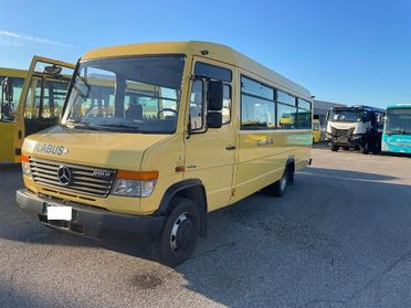 Mercedes-Benz 818 CDI SORA 43+2+1