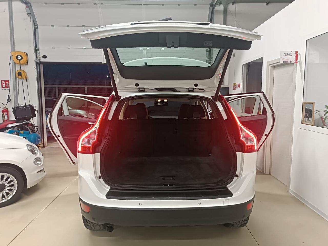 Volvo XC 60 XC60 D4 Geartronic Momentum