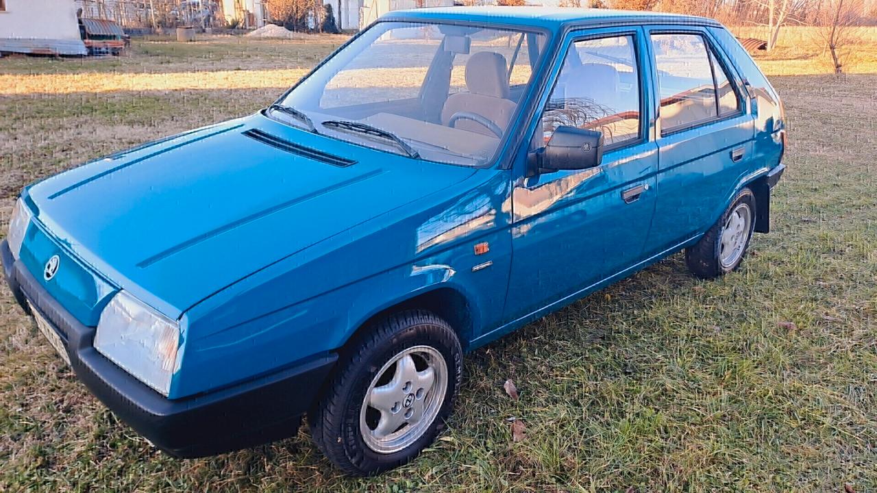 Skoda Favorit 136 LS SOLD NEW IN ITALY ! ONLY 1 OWNER
