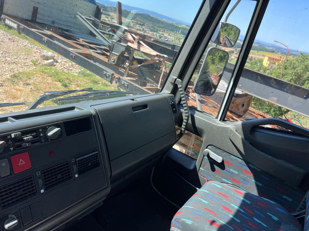 Iveco Daily 35.8 2.8 Diesel PM Cab. Classic