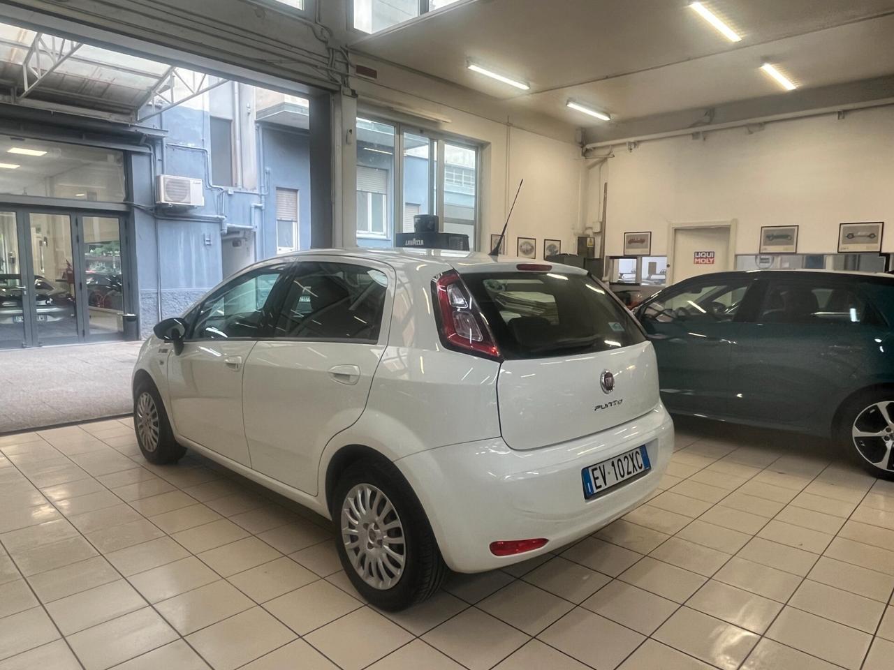 Fiat Punto 1.4 S&S 8V 5 porte Street