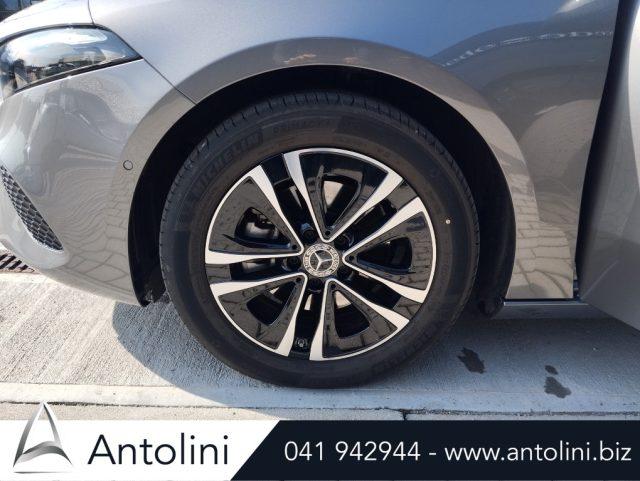 MERCEDES-BENZ A 180 Automatic Progressive Advanced Plus