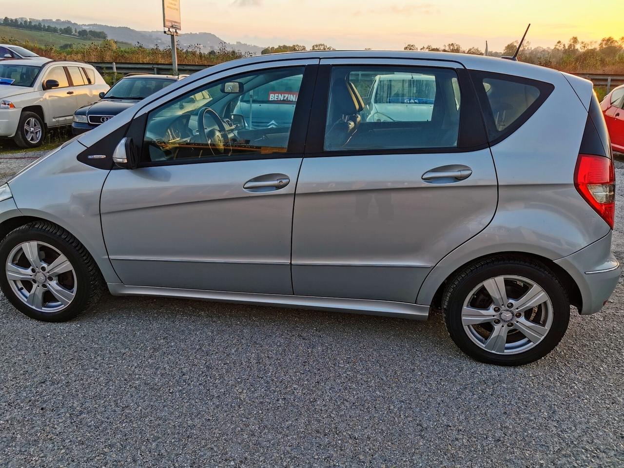 Mercedes-benz A 160 BlueEFFICIENCY benzina /GAS