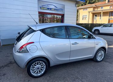 Lancia Ypsilon 1.2 benzina allestimento Gold