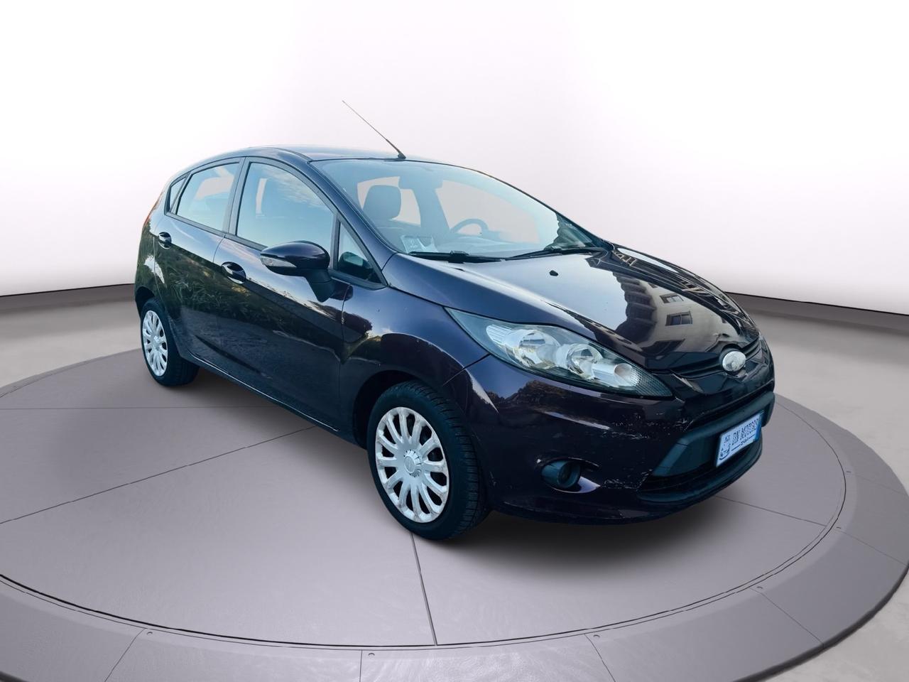 Ford Fiesta 1.2 benzina 2009 neo patentati