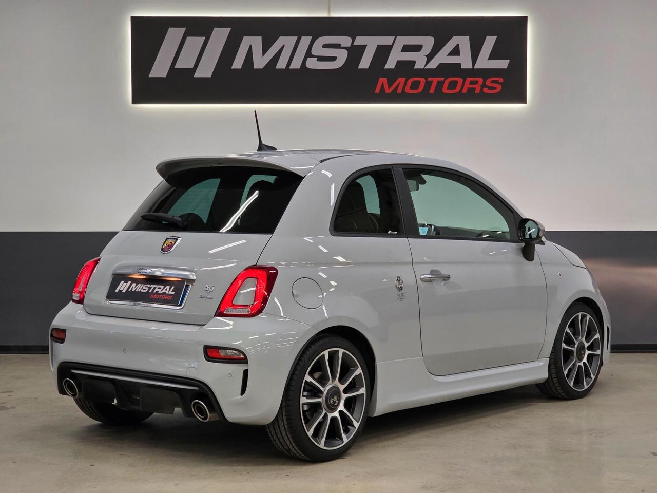 Abarth 595 1.4 Turbo T-Jet 165 CV Turismo