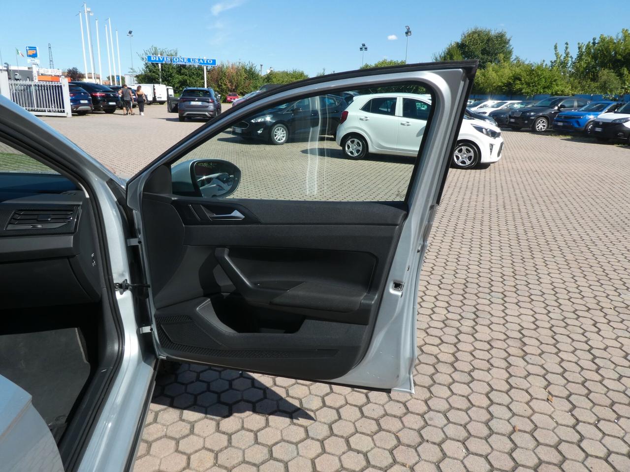 Volkswagen Taigo 1.0 TSI 95 CV Life OK NEOPATENTATI