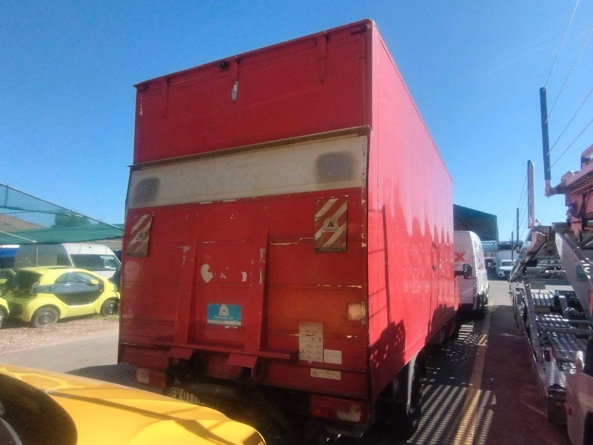 VOLKSWAGEN CRAFTER 177cv con SPONDA