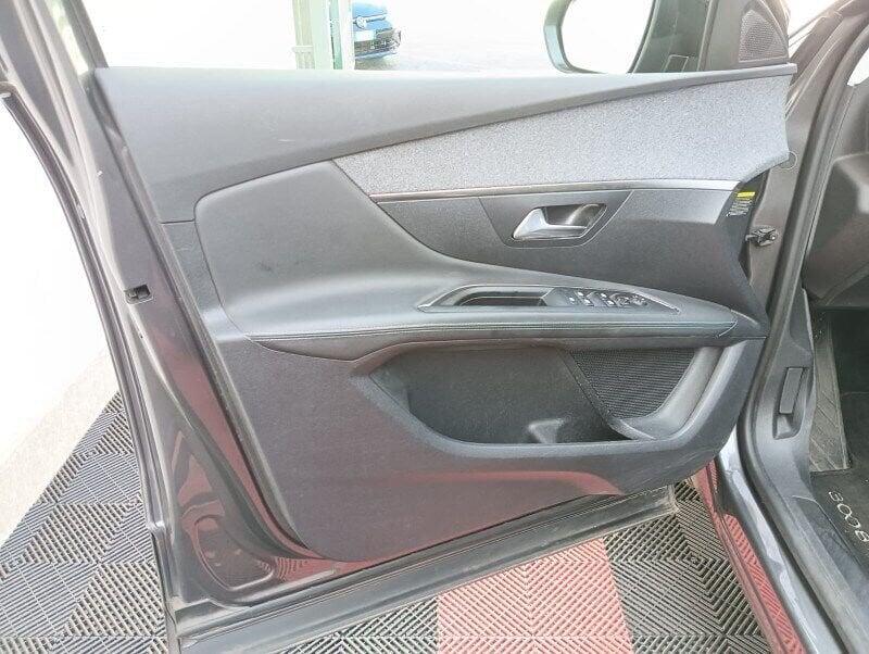 Peugeot 3008 3008 BlueHDi 130 S&S EAT8 Allure Pack